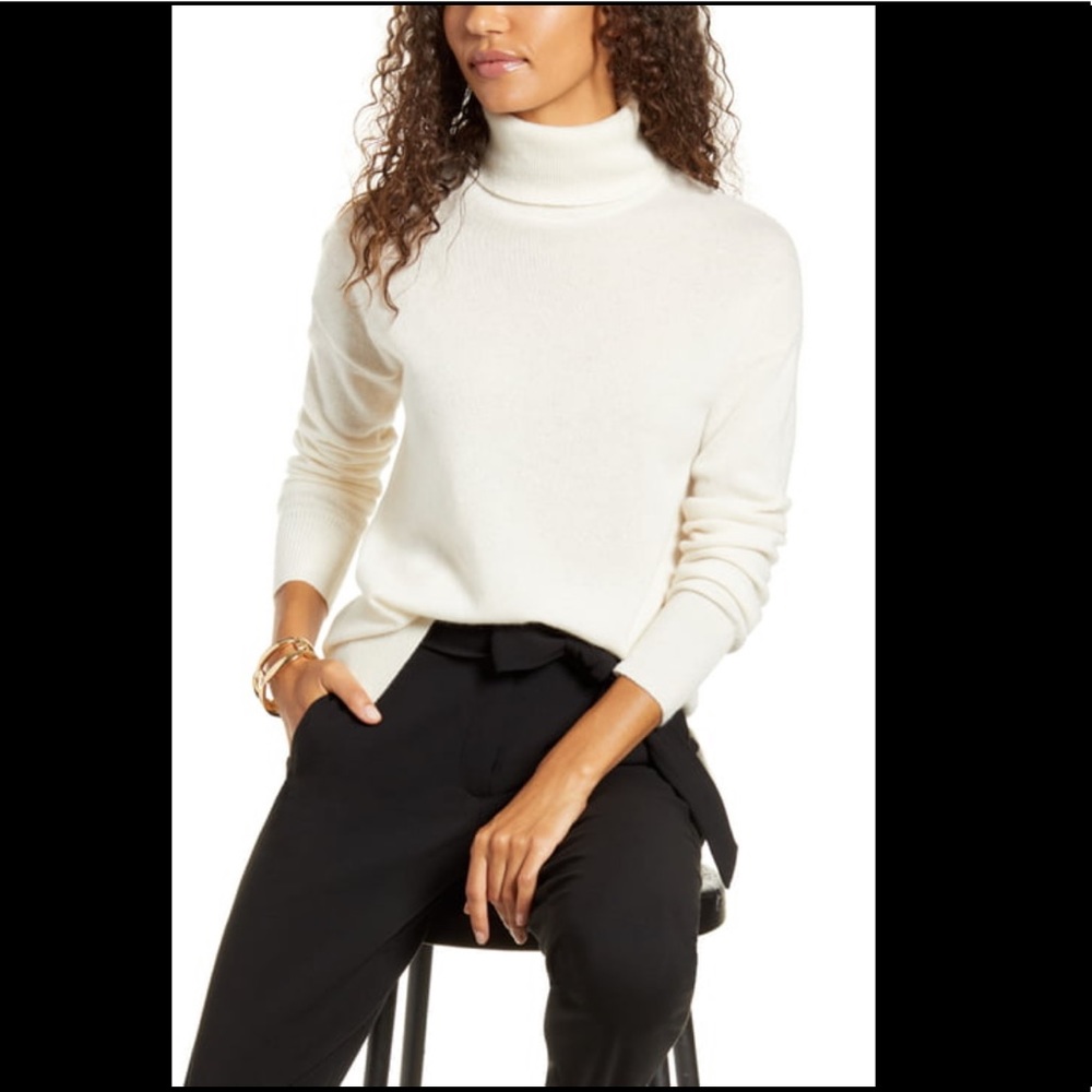 Halogen Cashmere Turtleneck, S (new with tags)